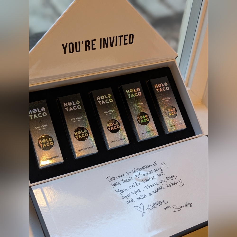 Holo Taco 3rd Anniversary Gala Collection Set